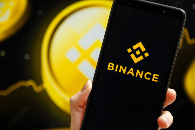 Binance Logo From Top Class Actions.jpg