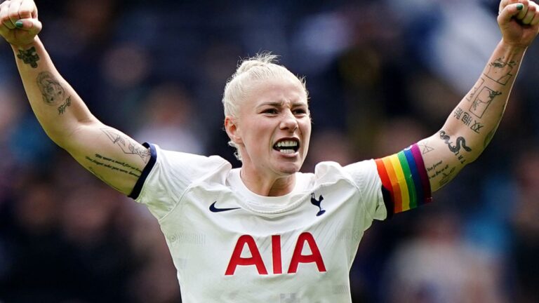 Skysports Bethany England Spurs 6543100.jpg